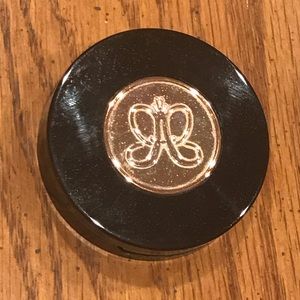 ♥️ANASTASIA BROW POWDER DUO♥️